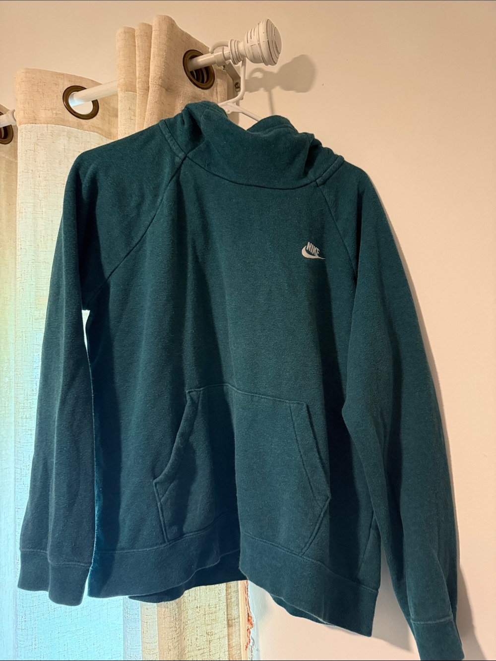 Nike Men’s Teal Crewneck Pullover Sweatshirt